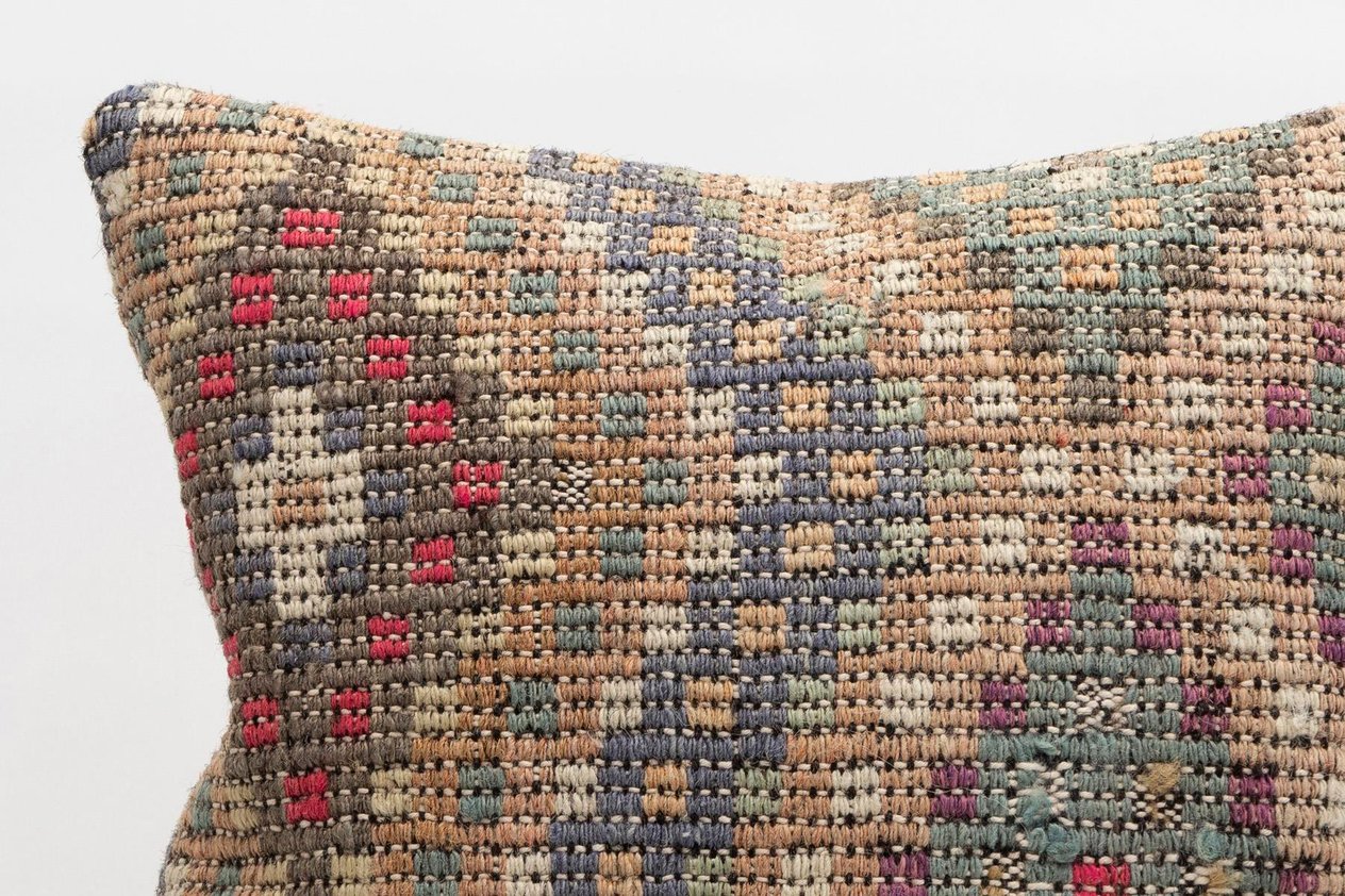 16x16 inches (40x40 cm) Kilim Pillow | KILIM WHOLESALE - Vintage Handmade Pillows - Vintage Handmade Kilim Rugs - It is 100% wool. Artistic and historical rugs. Old handwoven rugs. - Online hand woven rugs and kilim cushions sales. Shipping to a