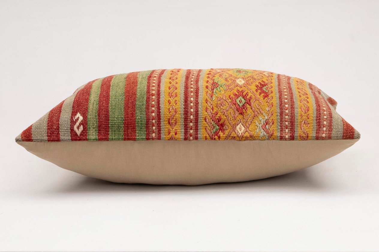 16x24 inches (40x60 cm) Kilim Pillow | KILIM WHOLESALE - Vintage Handmade Pillows - Vintage Handmade Kilim Rugs - It is 100% wool. Artistic and historical rugs. Old handwoven rugs. - Online hand woven rugs and kilim cushions sales. Shipping to a