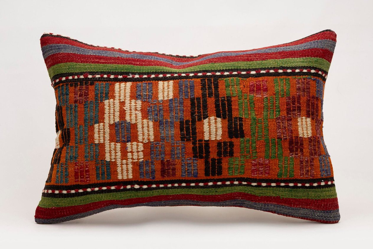 16x24 inches (40x60 cm) Kilim Pillow | KILIM WHOLESALE -&nbsp;Vintage Handmade Pillows - Vintage Handmade Kilim Rugs - It is 100% wool. Artistic and historical rugs. Old handwoven rugs. -&nbsp;Online hand woven rugs and kilim cushions sales. Shipping to a