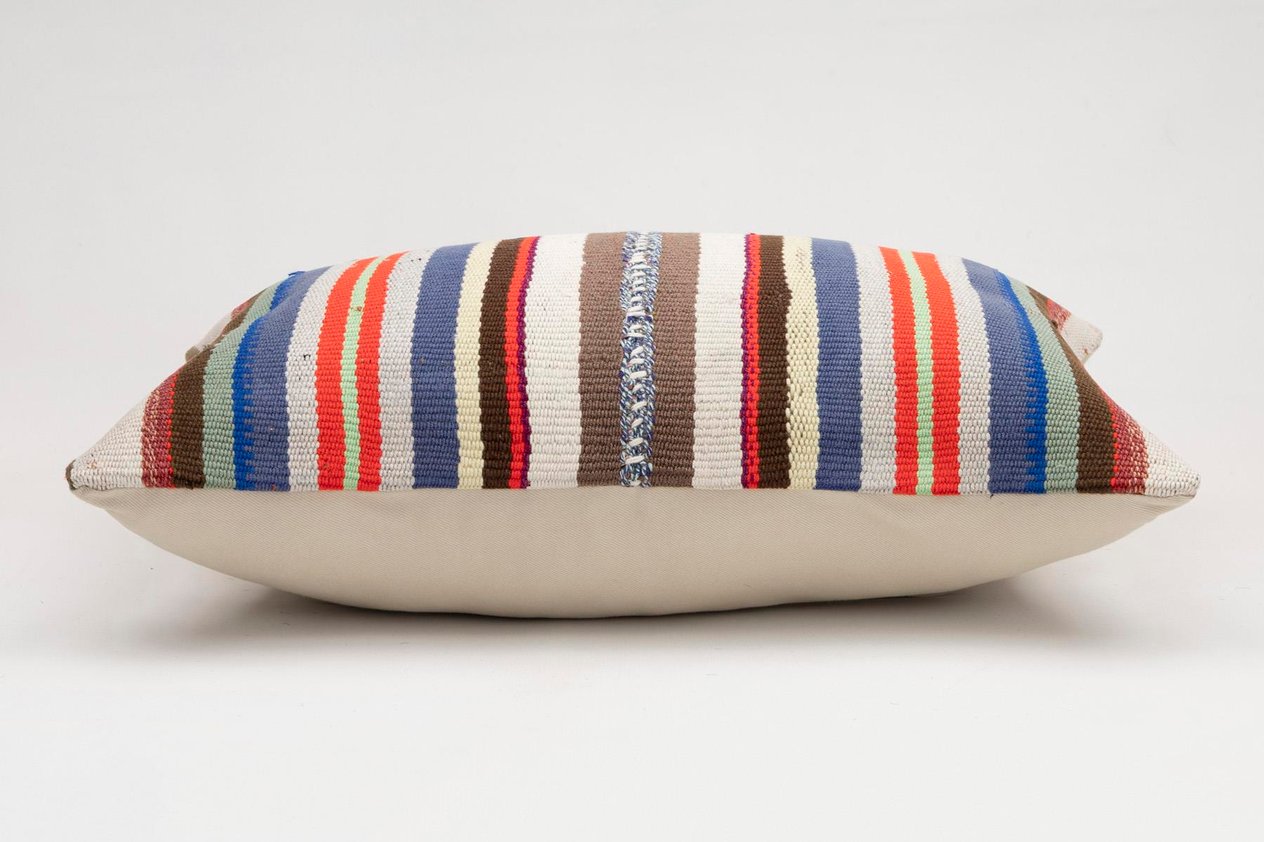 16x24 inches (40x60 cm) Kilim Pillow | KILIM WHOLESALE - Vintage Handmade Pillows - Vintage Handmade Kilim Rugs - It is 100% wool. Artistic and historical rugs. Old handwoven rugs. - Online hand woven rugs and kilim cushions sales. Shipping to a