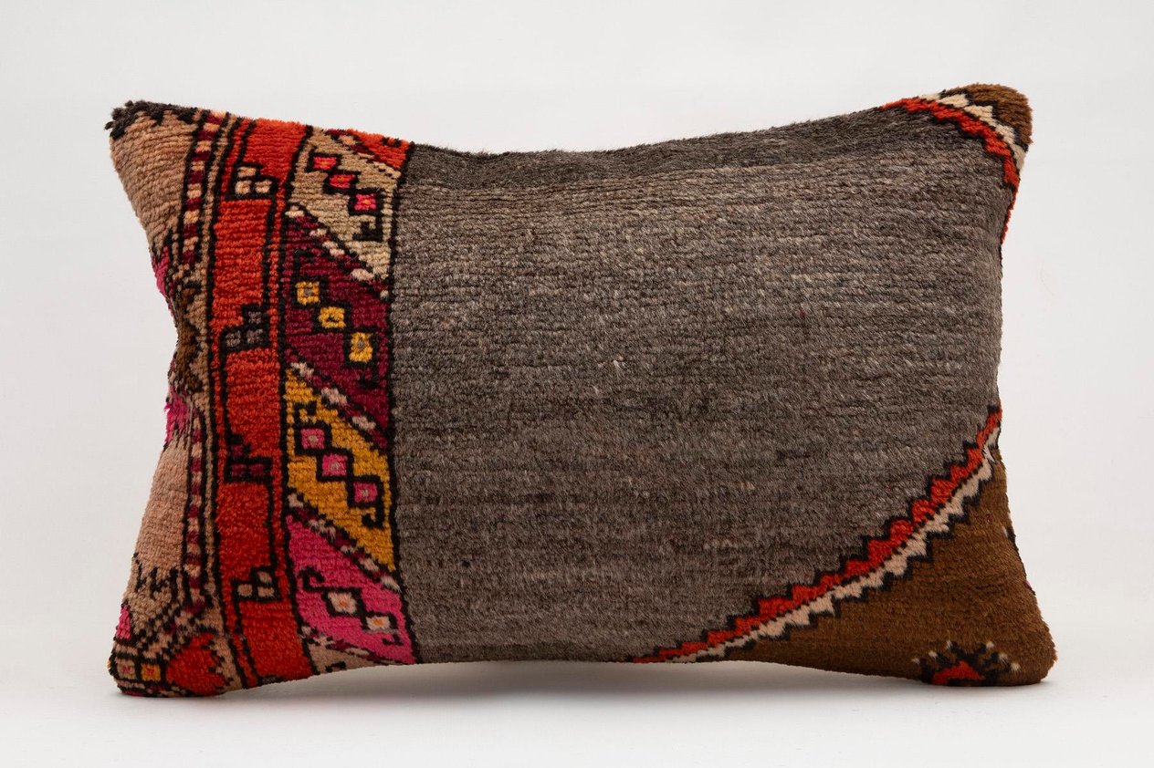 16x24 inches (40x60 cm) Kilim Pillow | KILIM WHOLESALE -&nbsp;Vintage Handmade Pillows - Vintage Handmade Kilim Rugs - It is 100% wool. Artistic and historical rugs. Old handwoven rugs. -&nbsp;Online hand woven rugs and kilim cushions sales. Shipping to a
