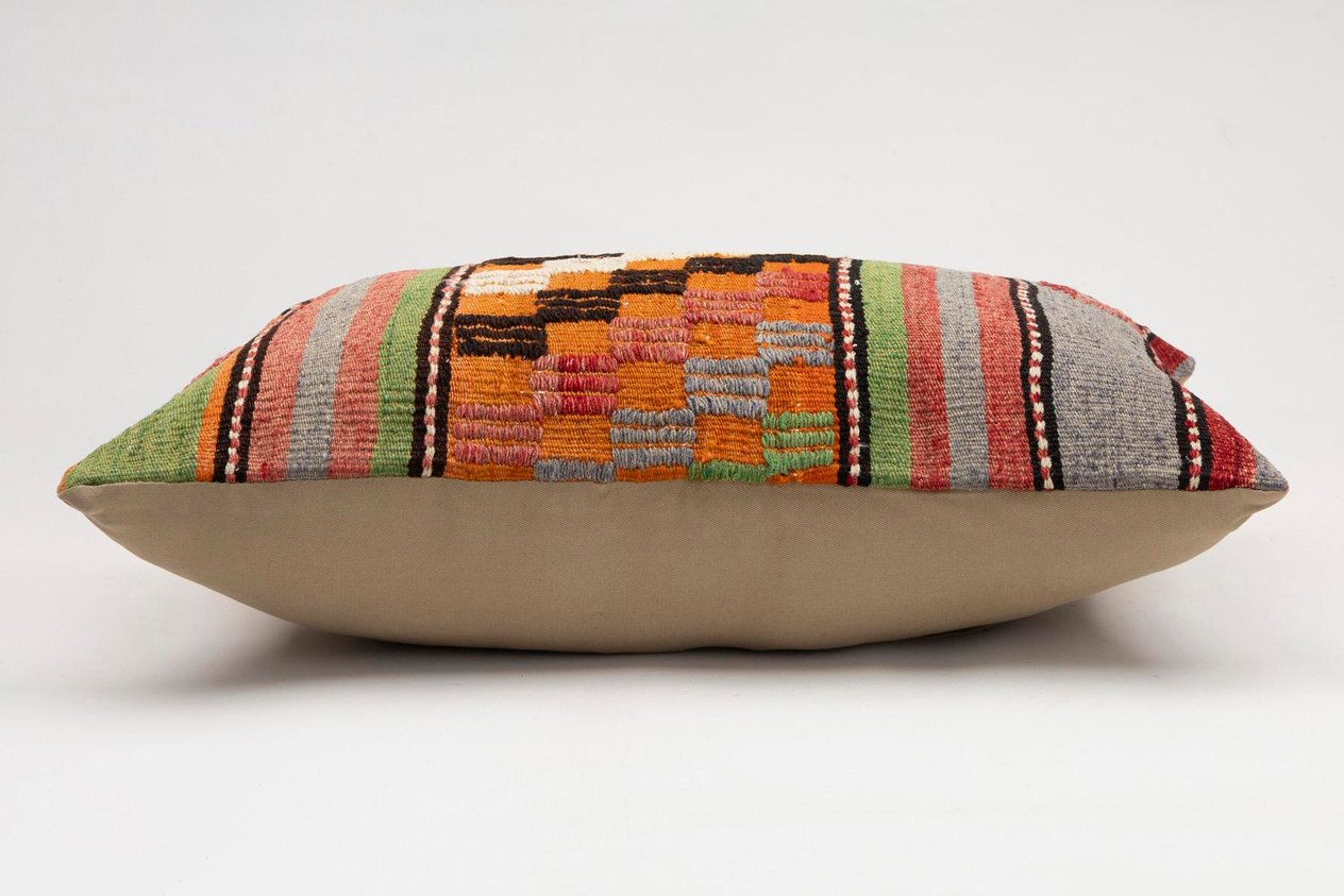 16x24 inches (40x60 cm) Kilim Pillow | KILIM WHOLESALE - Vintage Handmade Pillows - Vintage Handmade Kilim Rugs - It is 100% wool. Artistic and historical rugs. Old handwoven rugs. - Online hand woven rugs and kilim cushions sales. Shipping to a