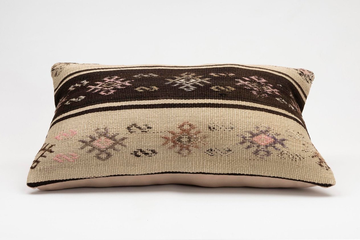 16x24 inches (40x60 cm) Kilim Pillow | KILIM WHOLESALE - Vintage Handmade Pillows - Vintage Handmade Kilim Rugs - It is 100% wool. Artistic and historical rugs. Old handwoven rugs. - Online hand woven rugs and kilim cushions sales. Shipping to a
