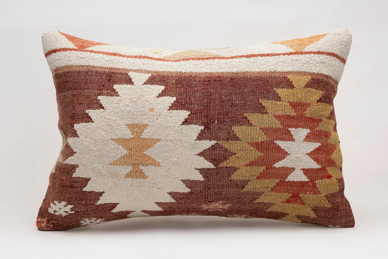 16x24 inches (40x60 cm) Kilim Pillow | KILIM WHOLESALE - Vintage Handmade Pillows - Vintage Handmade Kilim Rugs - It is 100% wool. Artistic and historical rugs. Old handwoven rugs. - Online hand woven rugs and kilim cushions sales. Shipping to a