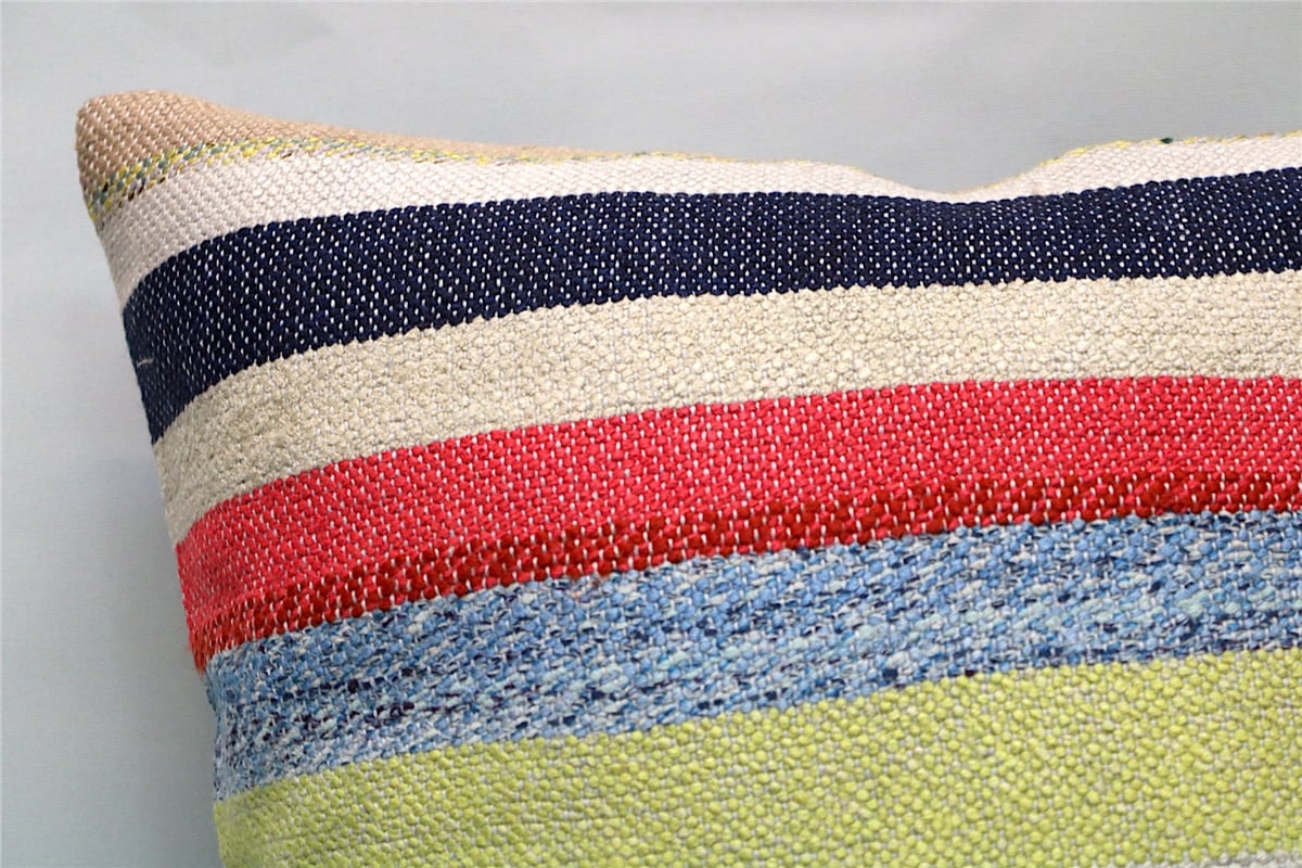 16x16 feet (40x40 cm) Kilim Pillow