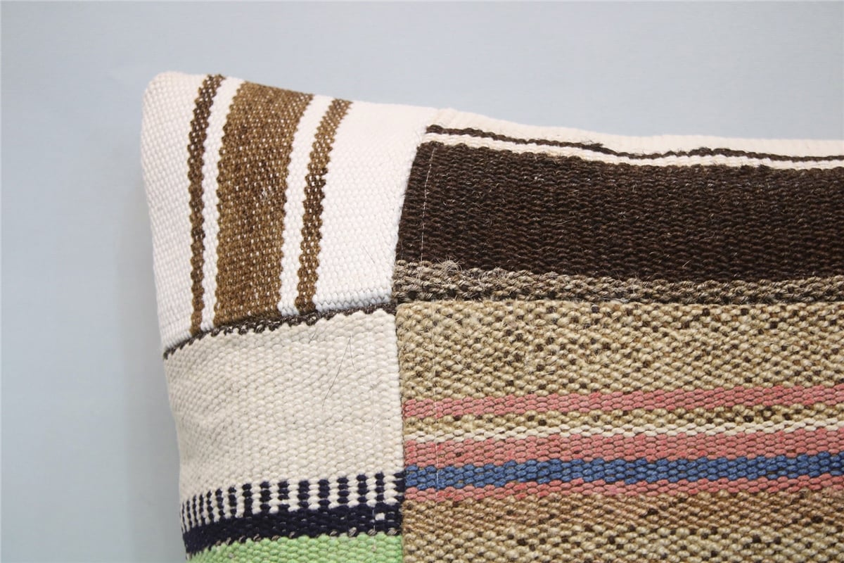 16x16 feet (40x40 cm) Kilim Pillow