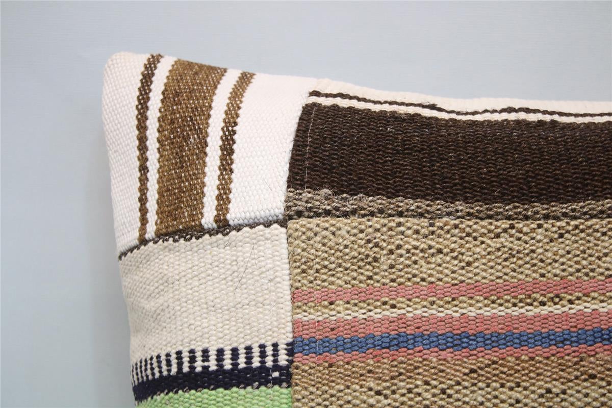 16x16 feet (40x40 cm) Kilim Pillow