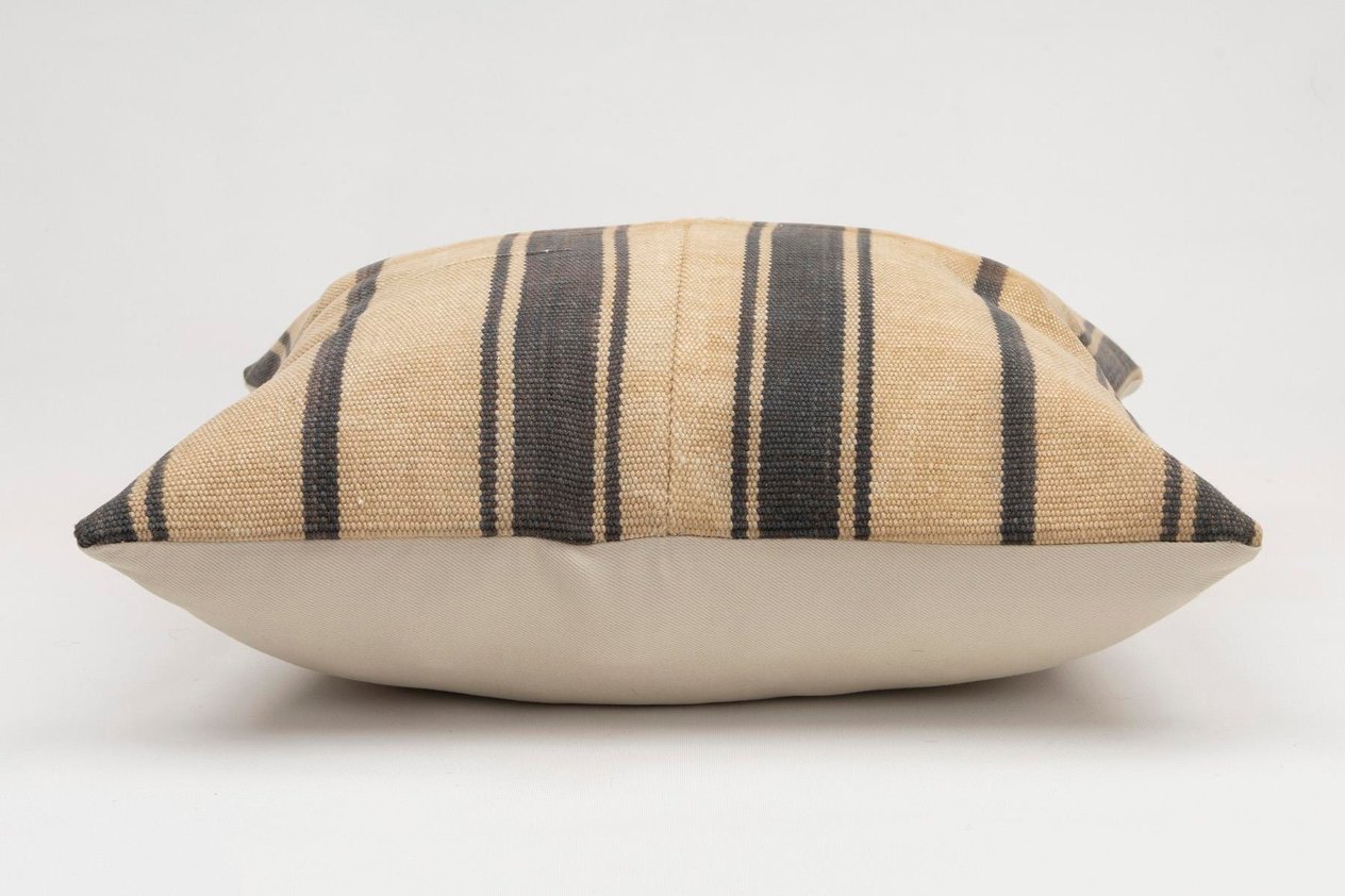 20x20 inches (50x50 cm) Kilim Pillow | KILIM WHOLESALE - Vintage Handmade Pillows - Vintage Handmade Kilim Rugs - It is 100% wool. Artistic and historical rugs. Old handwoven rugs. - Online hand woven rugs and kilim cushions sales. Shipping to a