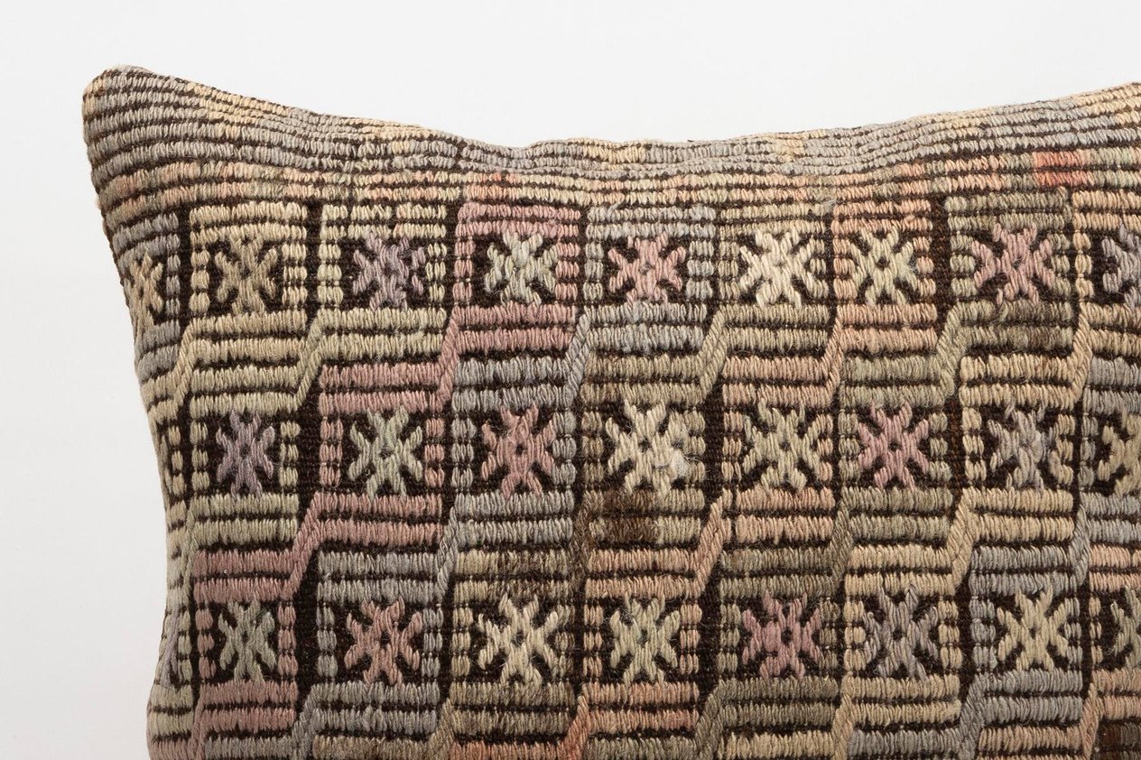 20x20 inches (50x50 cm) Kilim Pillow | KILIM WHOLESALE - Vintage Handmade Pillows - Vintage Handmade Kilim Rugs - It is 100% wool. Artistic and historical rugs. Old handwoven rugs. - Online hand woven rugs and kilim cushions sales. Shipping to a