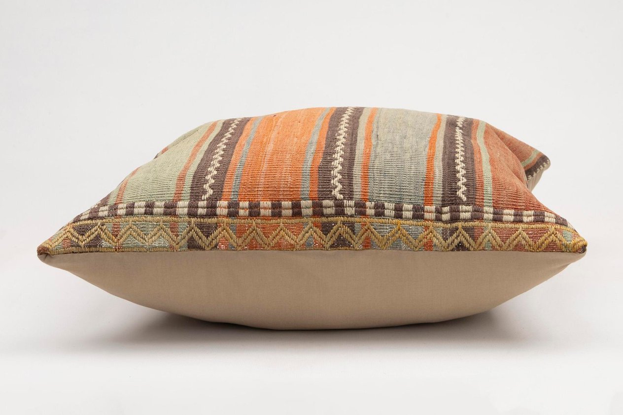 20x20 inches (50x50 cm) Kilim Pillow | KILIM WHOLESALE - Vintage Handmade Pillows - Vintage Handmade Kilim Rugs - It is 100% wool. Artistic and historical rugs. Old handwoven rugs. - Online hand woven rugs and kilim cushions sales. Shipping to a
