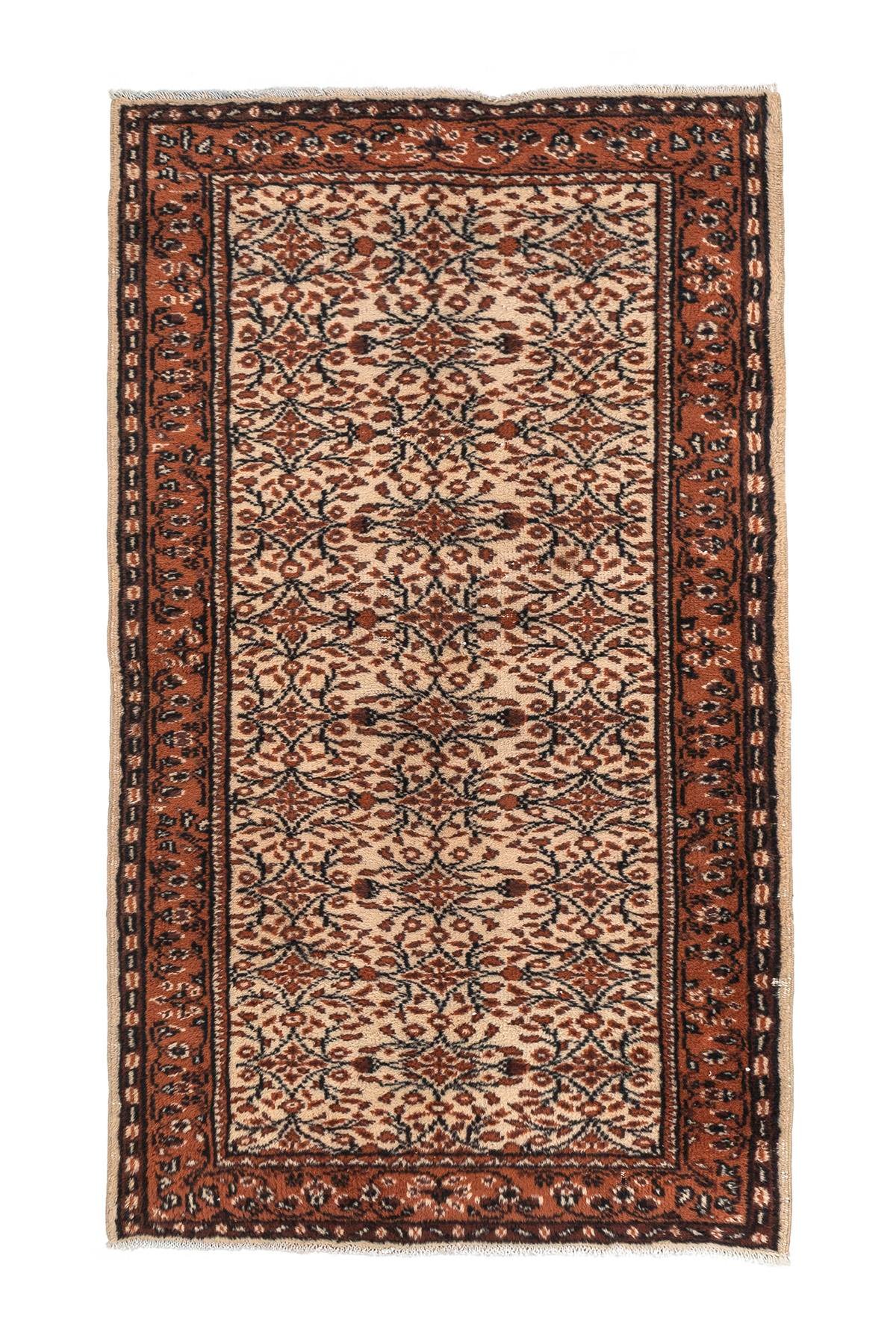 Sivas Kilim Rug (2.5 x 6.6 ft) | KILIM WHOLESALE - Vintage Handmade Pillows - Vintage Handmade Kilim Rugs - It is 100% wool. Artistic and historical rugs. Old handwoven rugs. - Online hand woven rugs and kilim cushions sales. Shipping to all ove