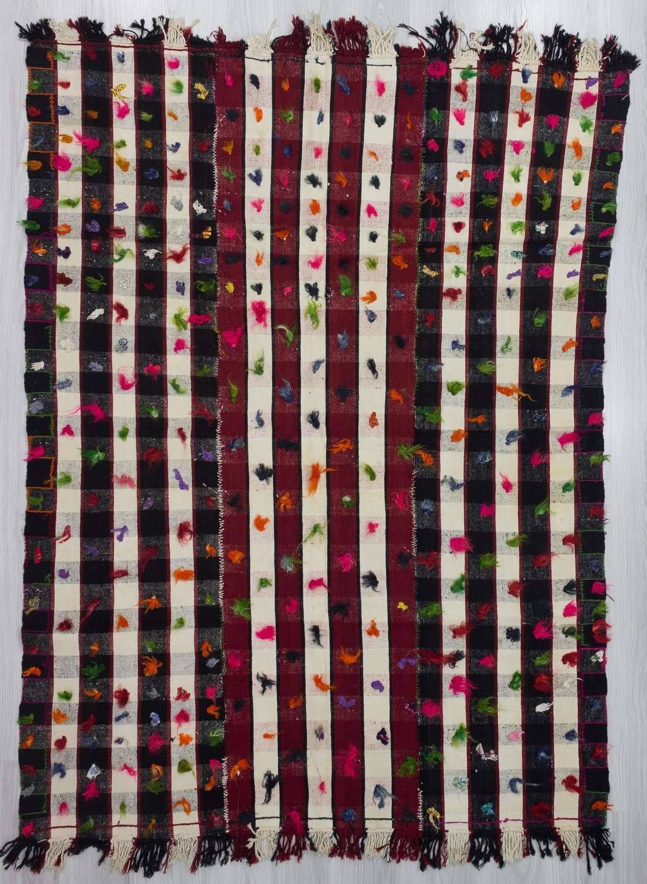 Decorative vintage filikli rug