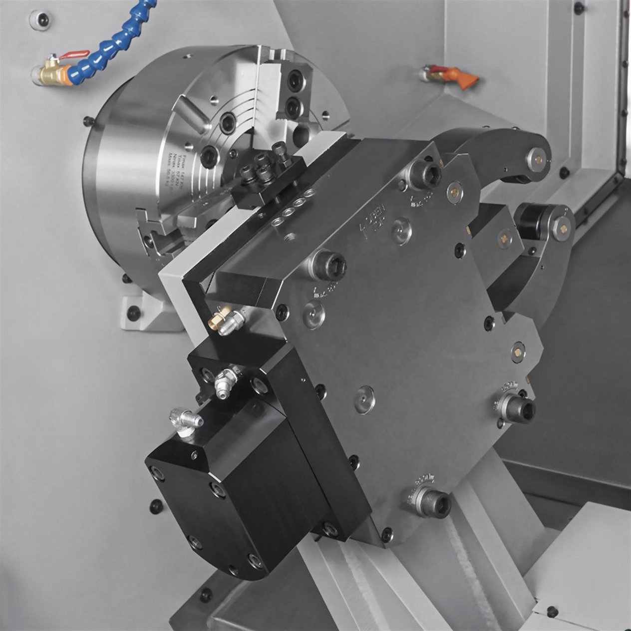 Accuway UA-330LY Slant Bed Linear Way CNC Lathe