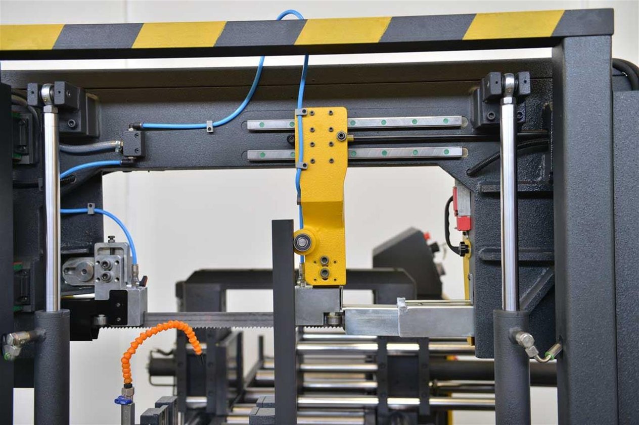 Bekamak BMSO-330CH NC Drive Machines