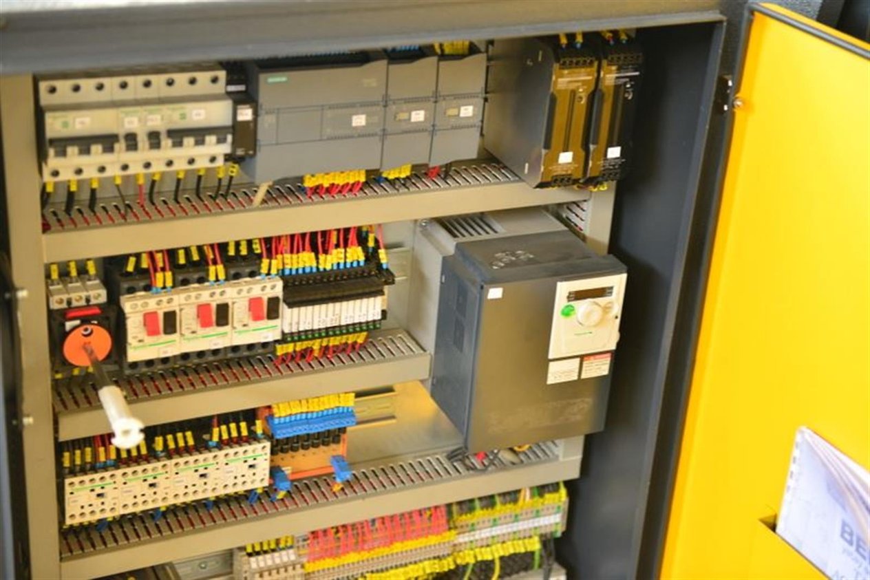 Bekamak BMSO-540CGH NC Fully Automatic Cgh Mitre
