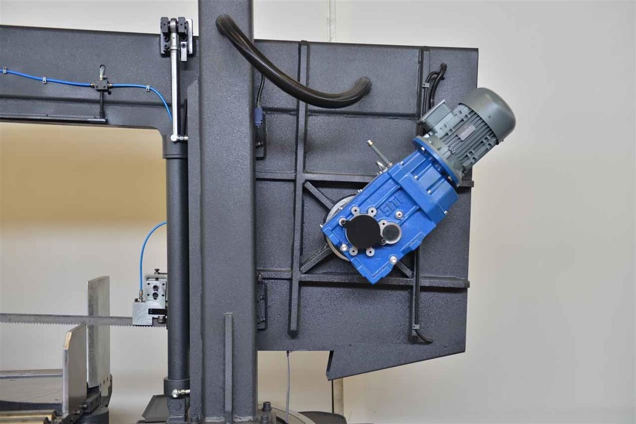 Bekamak BMSY-810CGH Semi-automatic Cgh Mitre