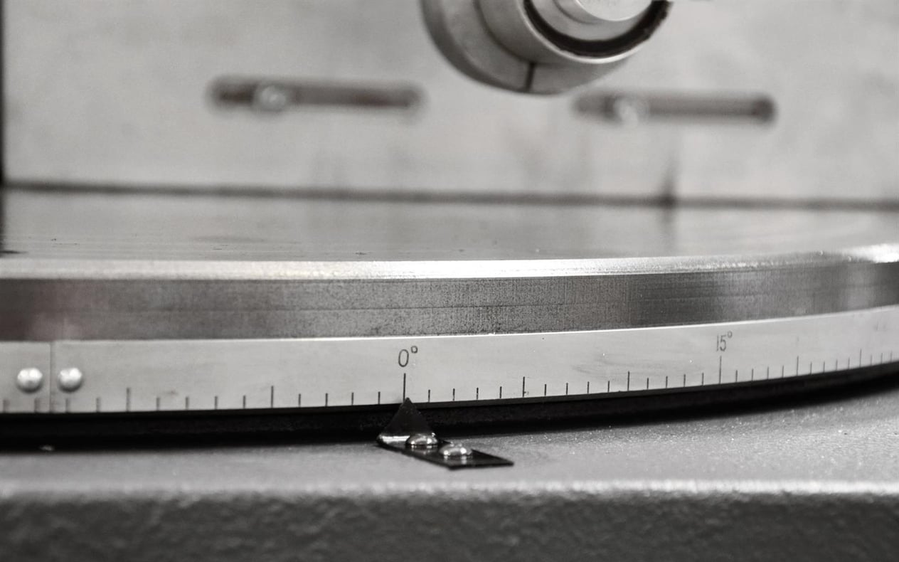 Bomar AL 600 Semi-automatic Bandsaws