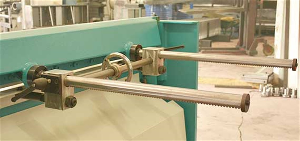 ERGM 1320×2,5mm Motorized Guillotine Shear