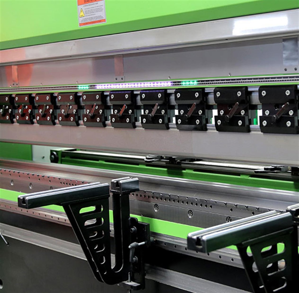 ERMAKSAN 2600 - 100 (8,53 - 110) EVO III HYBRID Press Break Machine