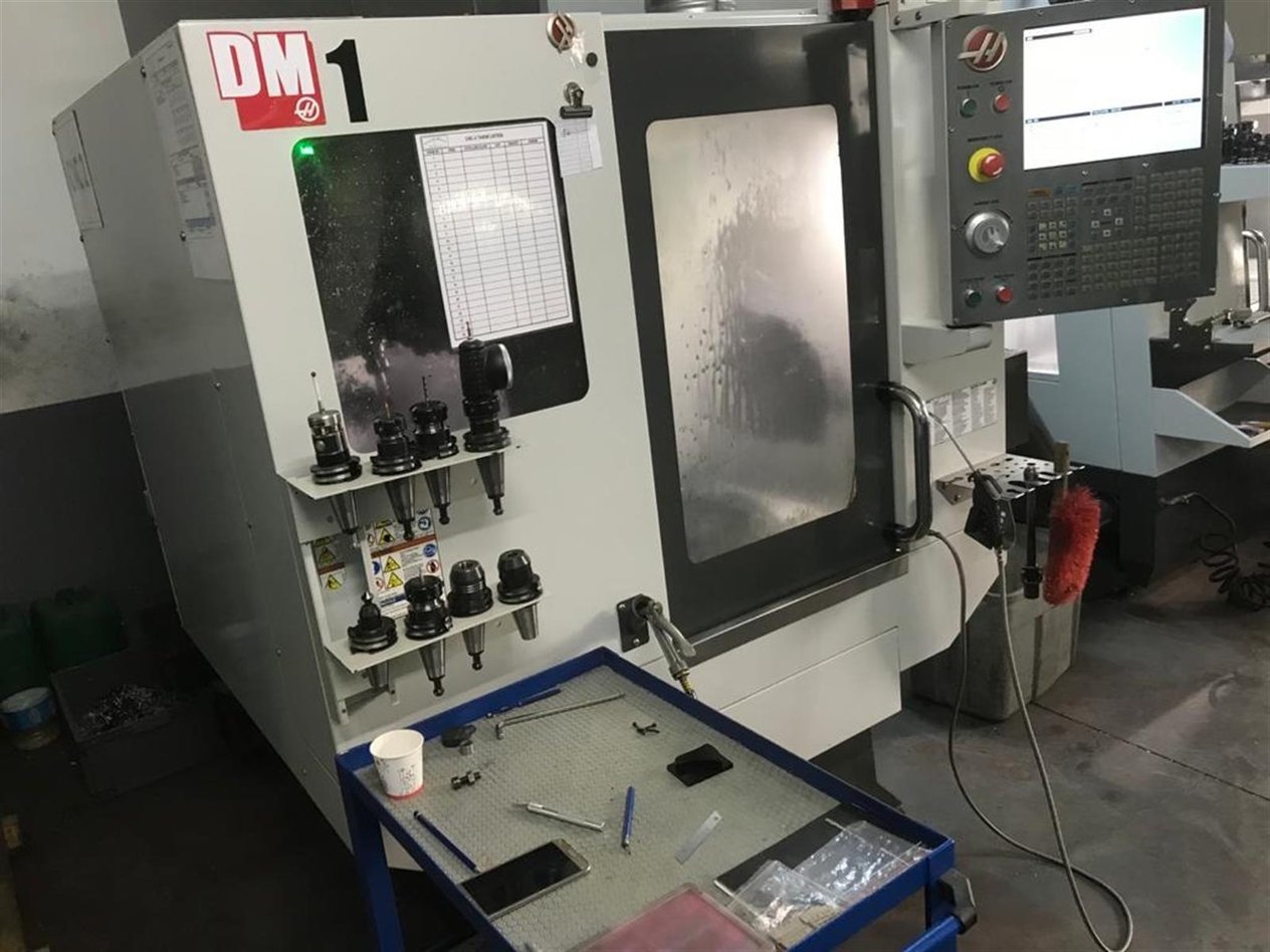 Haas DM-1 Machining center - vertical with renishaw probe