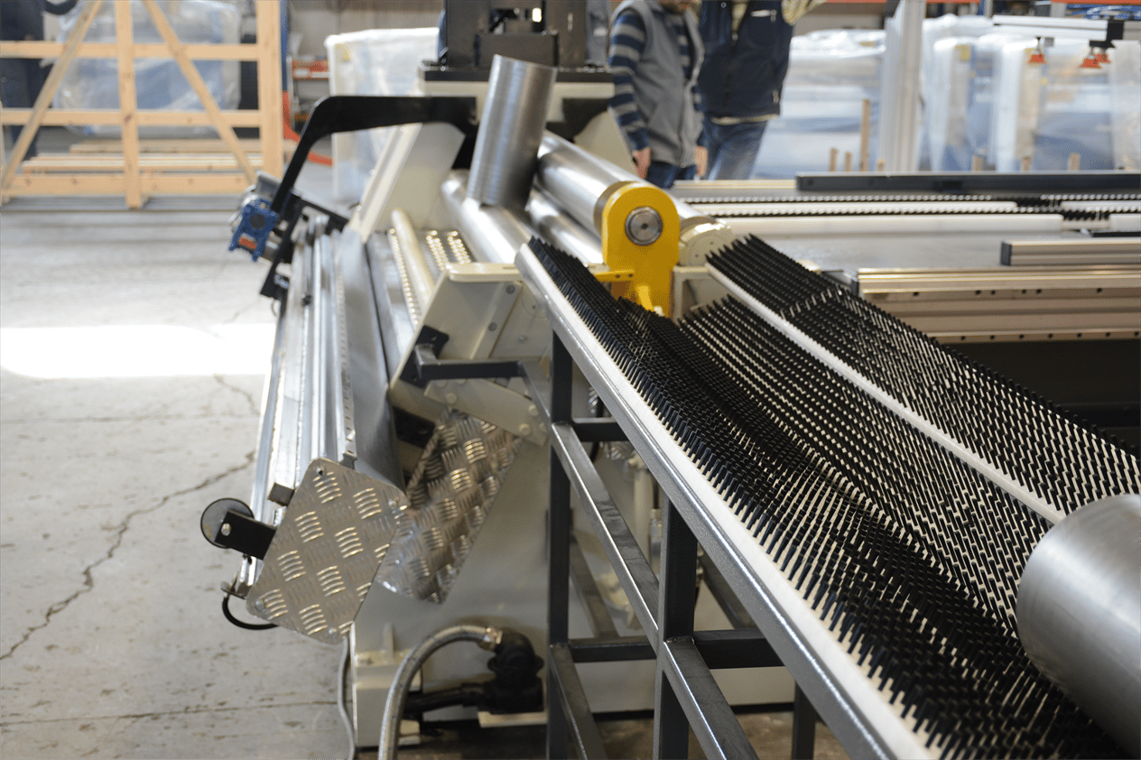 Isıtan 4R HMS 650x80 Hydraulıc 4 Roll Plate Rollıng Machınes