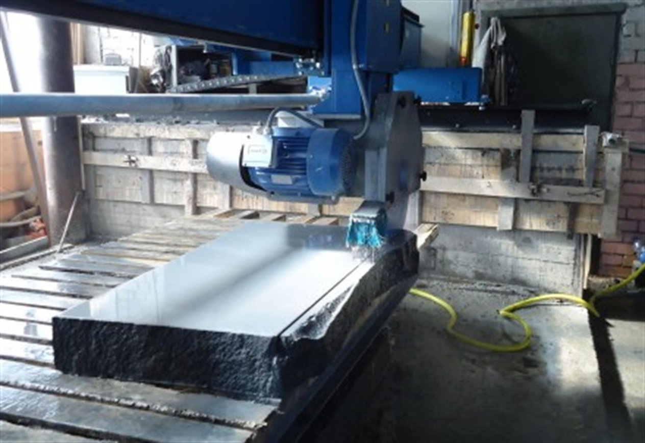 Machinery Canyonn Bridge Sawing Machine MCAmpir