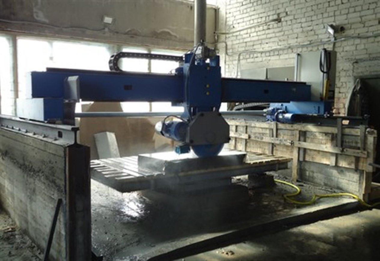 Machinery Canyonn Bridge Sawing Machine MCAmpir