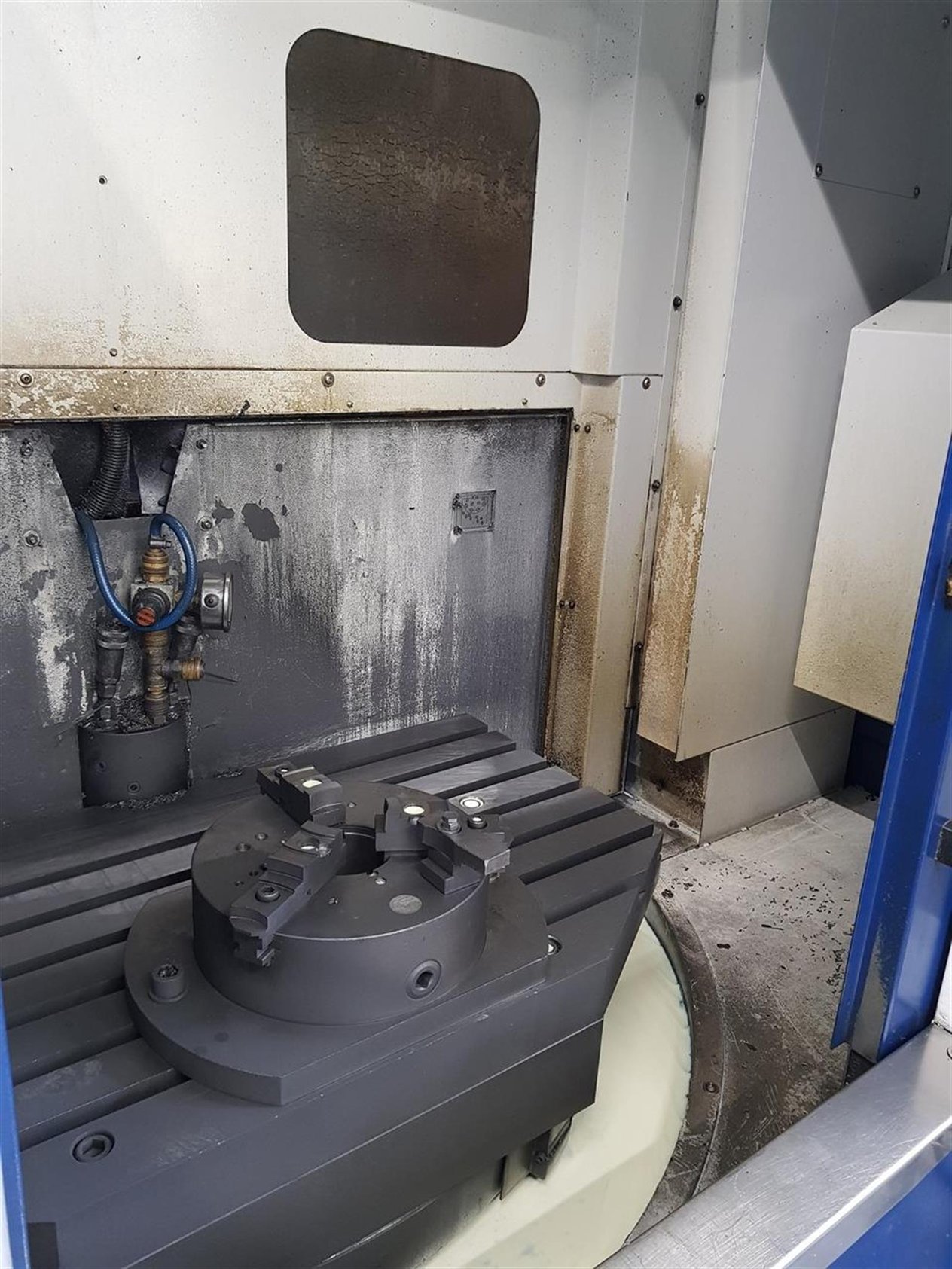 TOPPER QVM 610AII Machining center - vertical