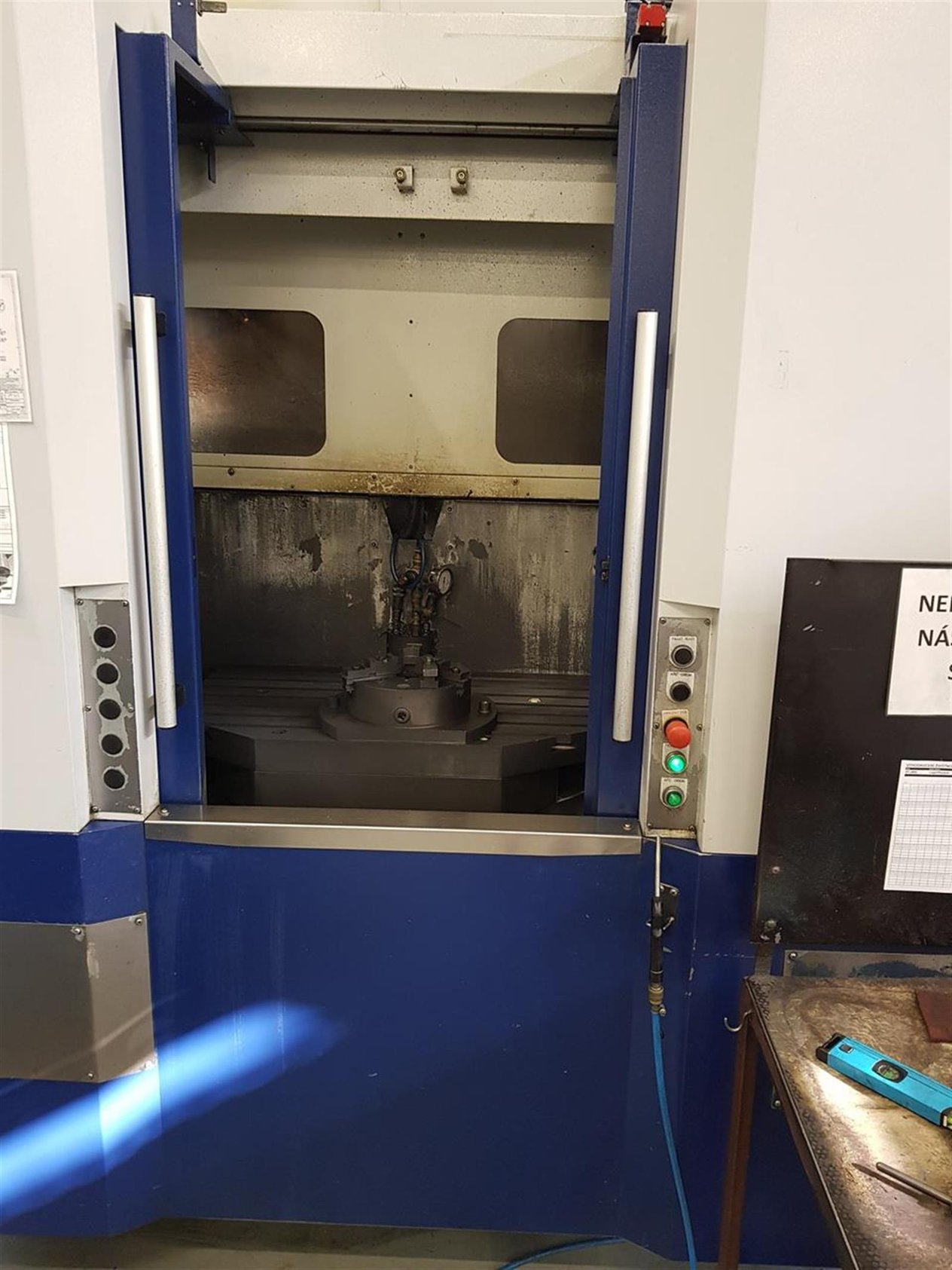 TOPPER QVM 610AII Machining center - vertical