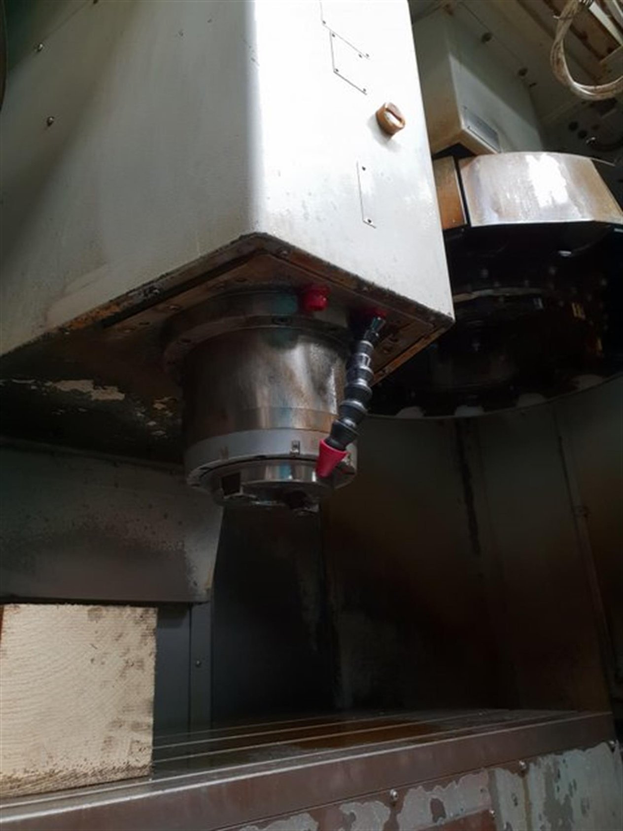 ZPS, a.s., Zlín VMC 1260 E CNC Machining center - vertical