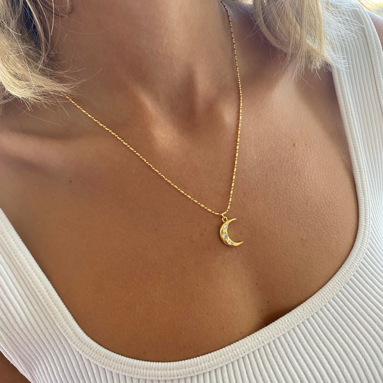 Moon Kolye