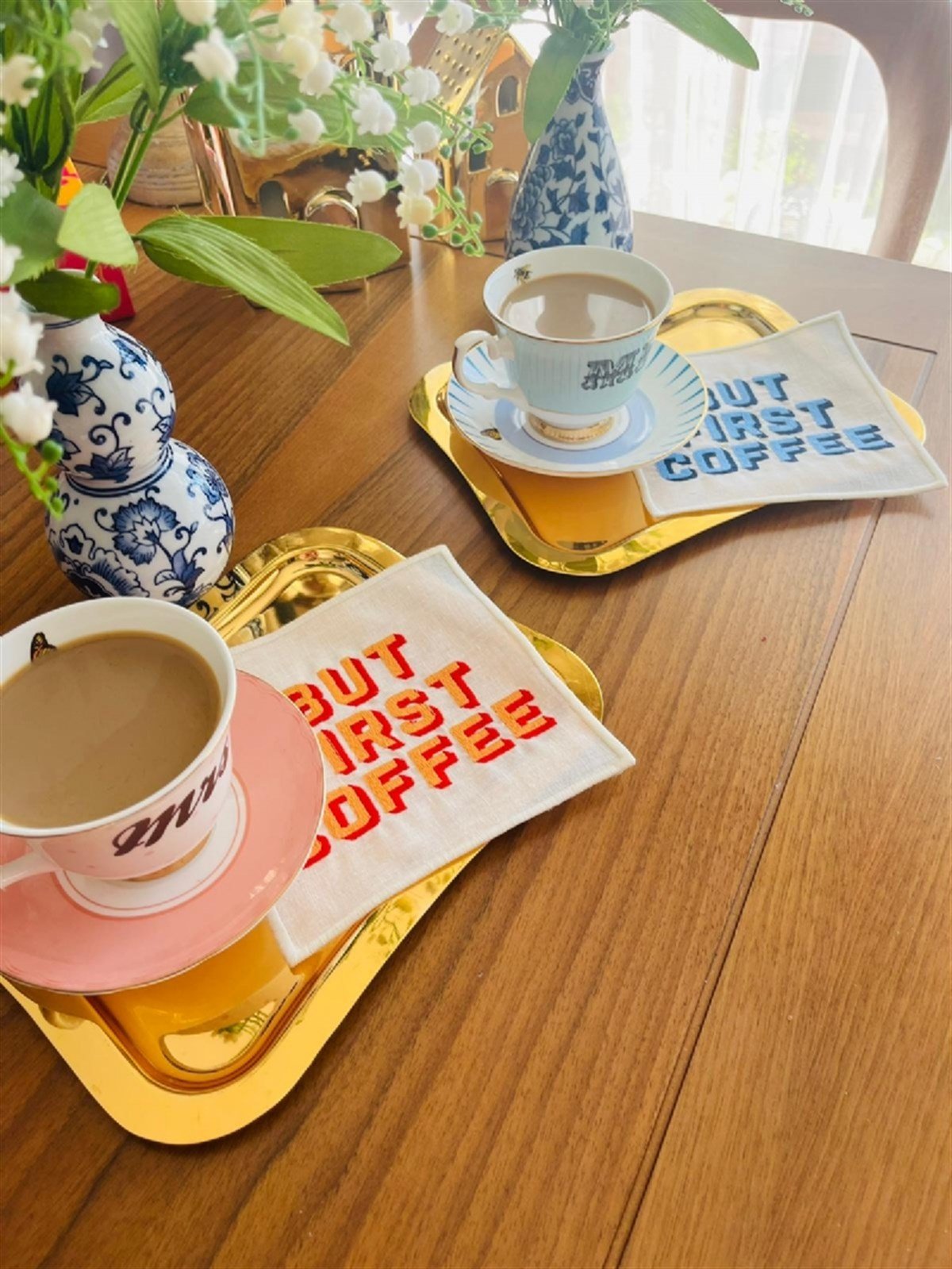 Dekoratif But First Coffee Desenli Kokteyl Peçetesi - 1 Adet Turuncu Nakışlı
