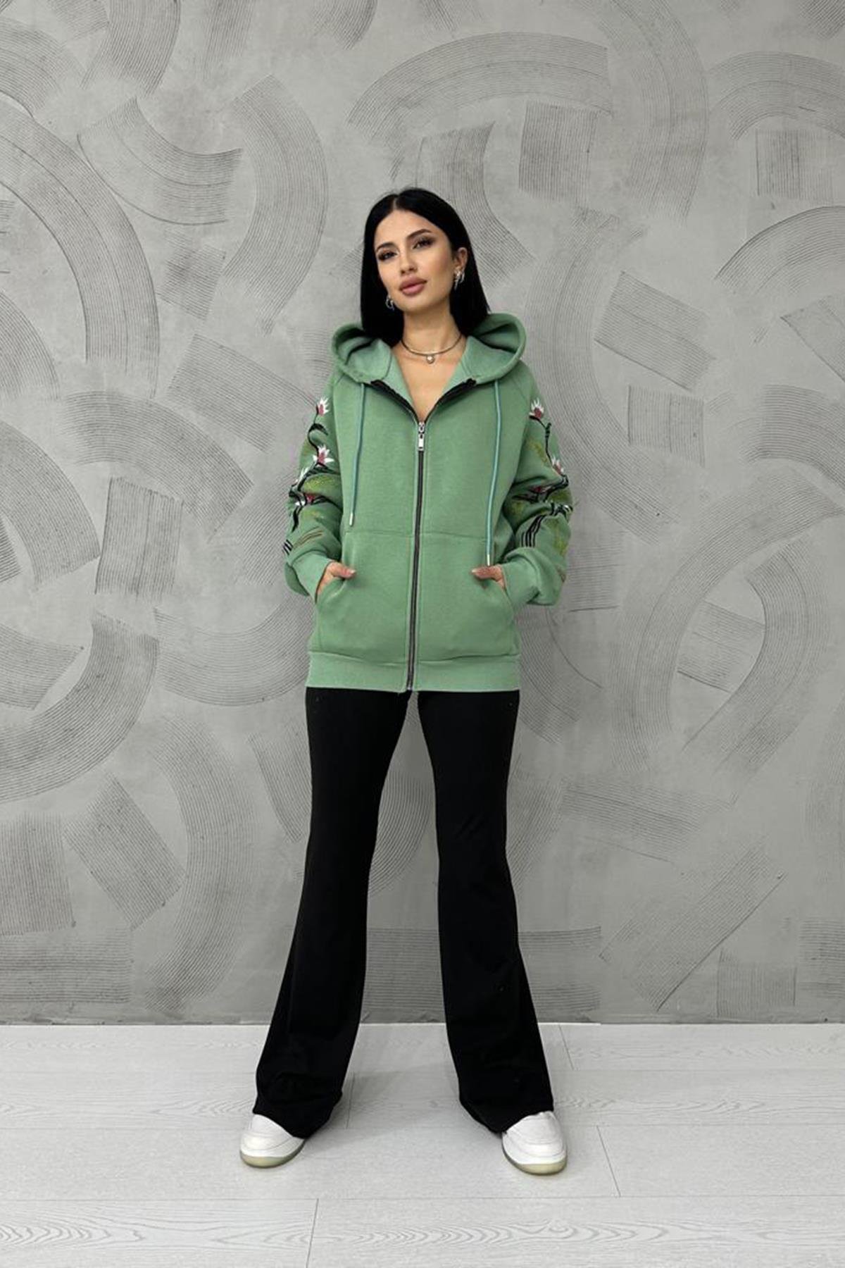 Toptan Haki Nakışlı Sweatshirt