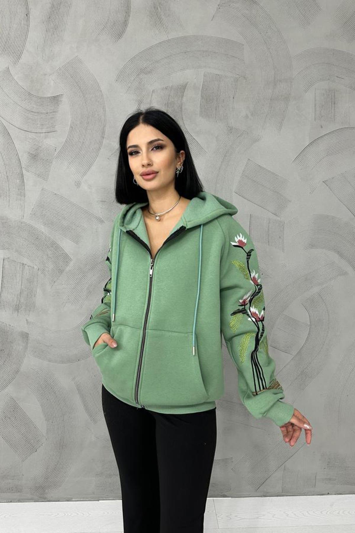 Toptan Haki Nakışlı Sweatshirt