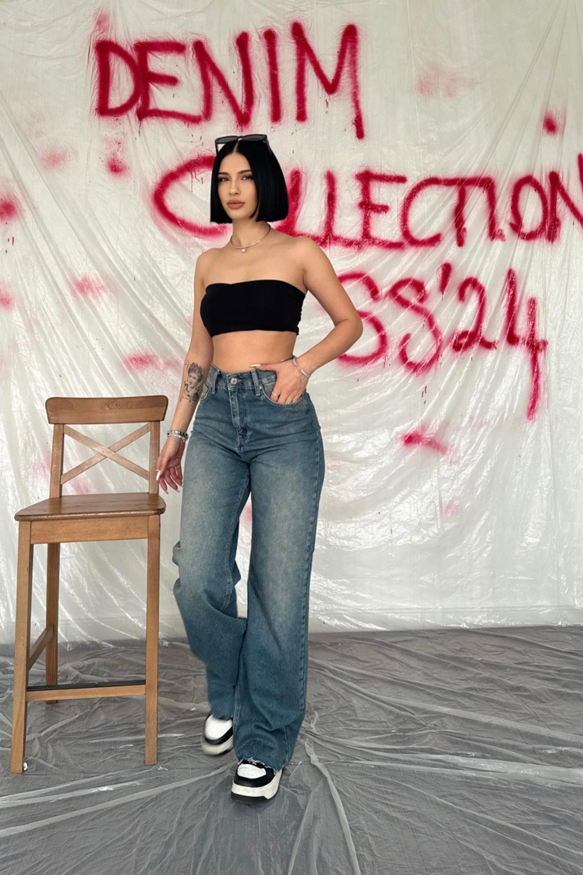 Lacivert Yüksek Bel ve Geniş Paça Jeans Pantolon