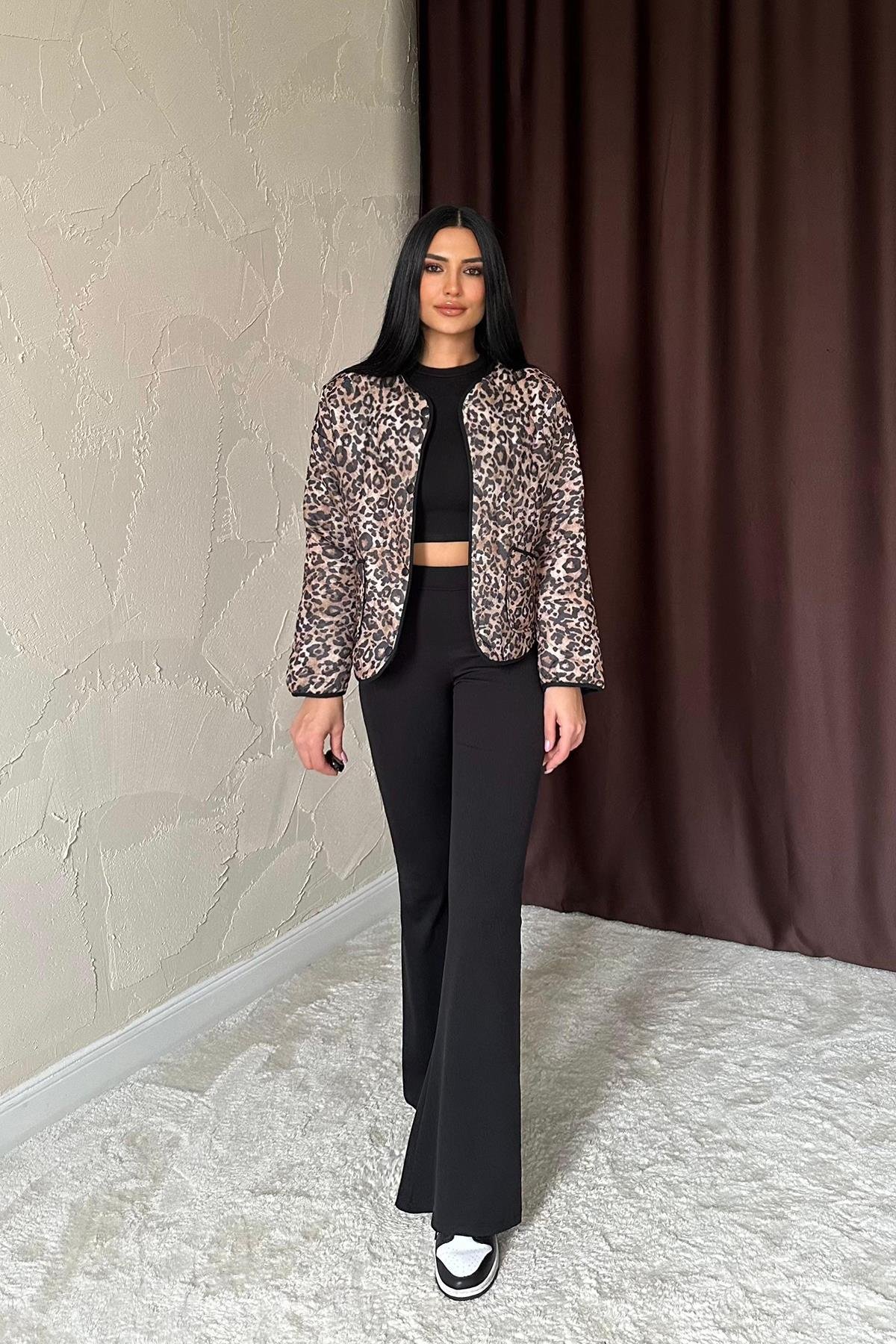 Wholesale Leopard Leopard Patterned Quilted Jacket