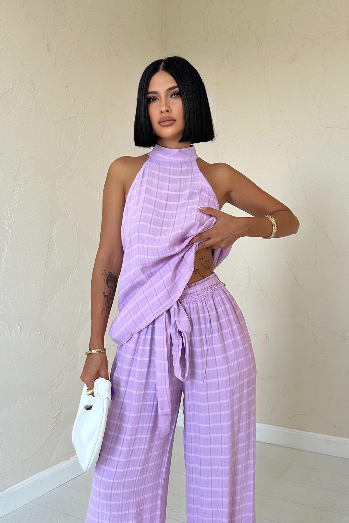 Lilac Checkered Sleeveless Blouse And Trouser Set