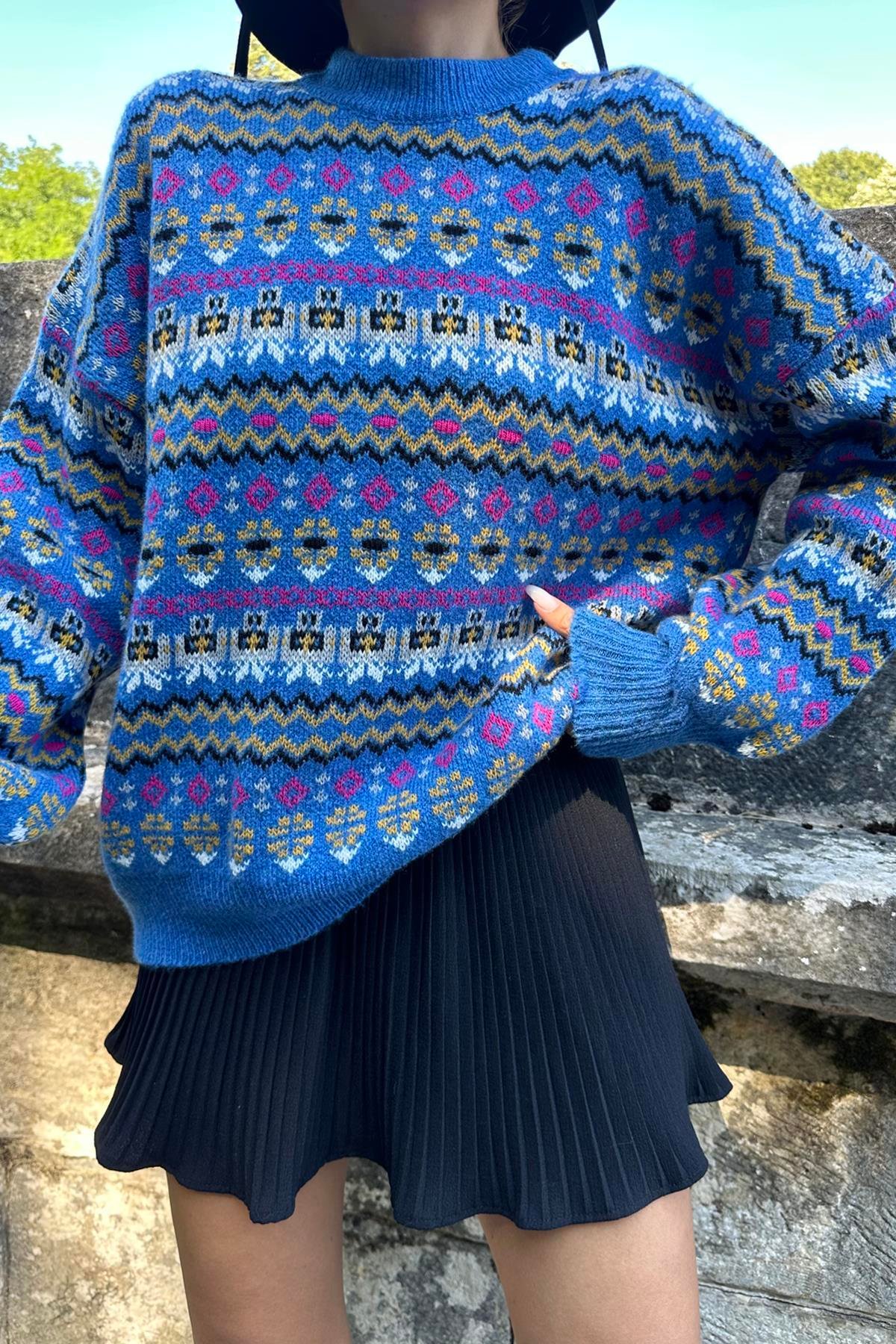 Blue Patterned Knitted Sweater