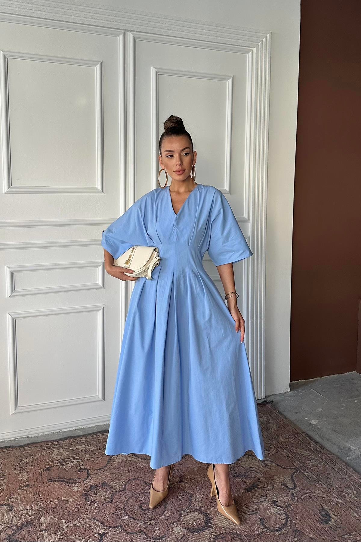 Wholesale Blue Pleated Long Dress