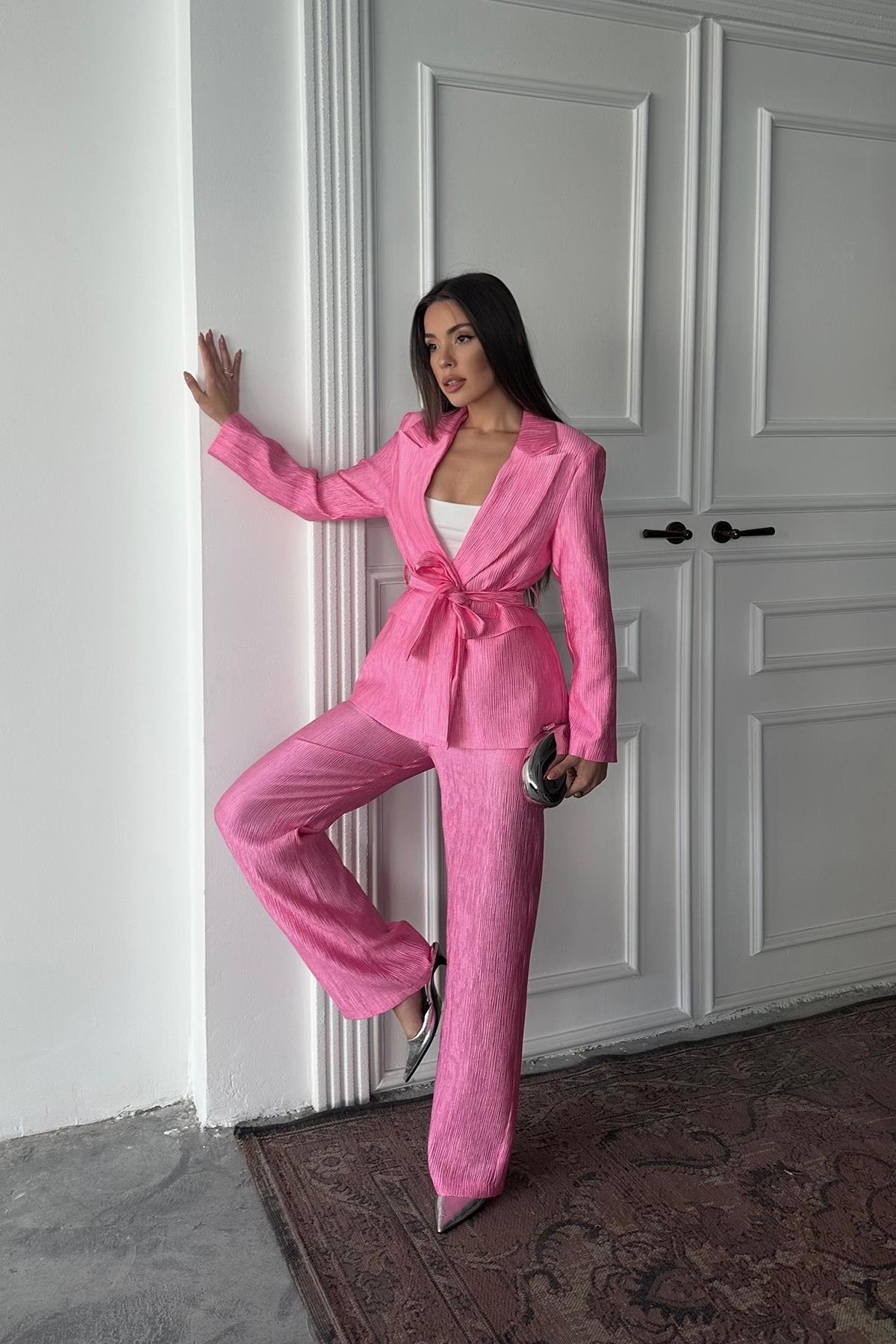 Toptan Pembe Beli Kuşaklı Ceket ve Pantolon Parlak Takım