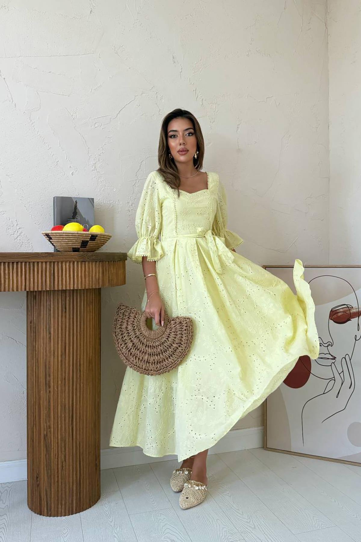 Wholesale Yellow Elastic Sleeve Embroidered Dress