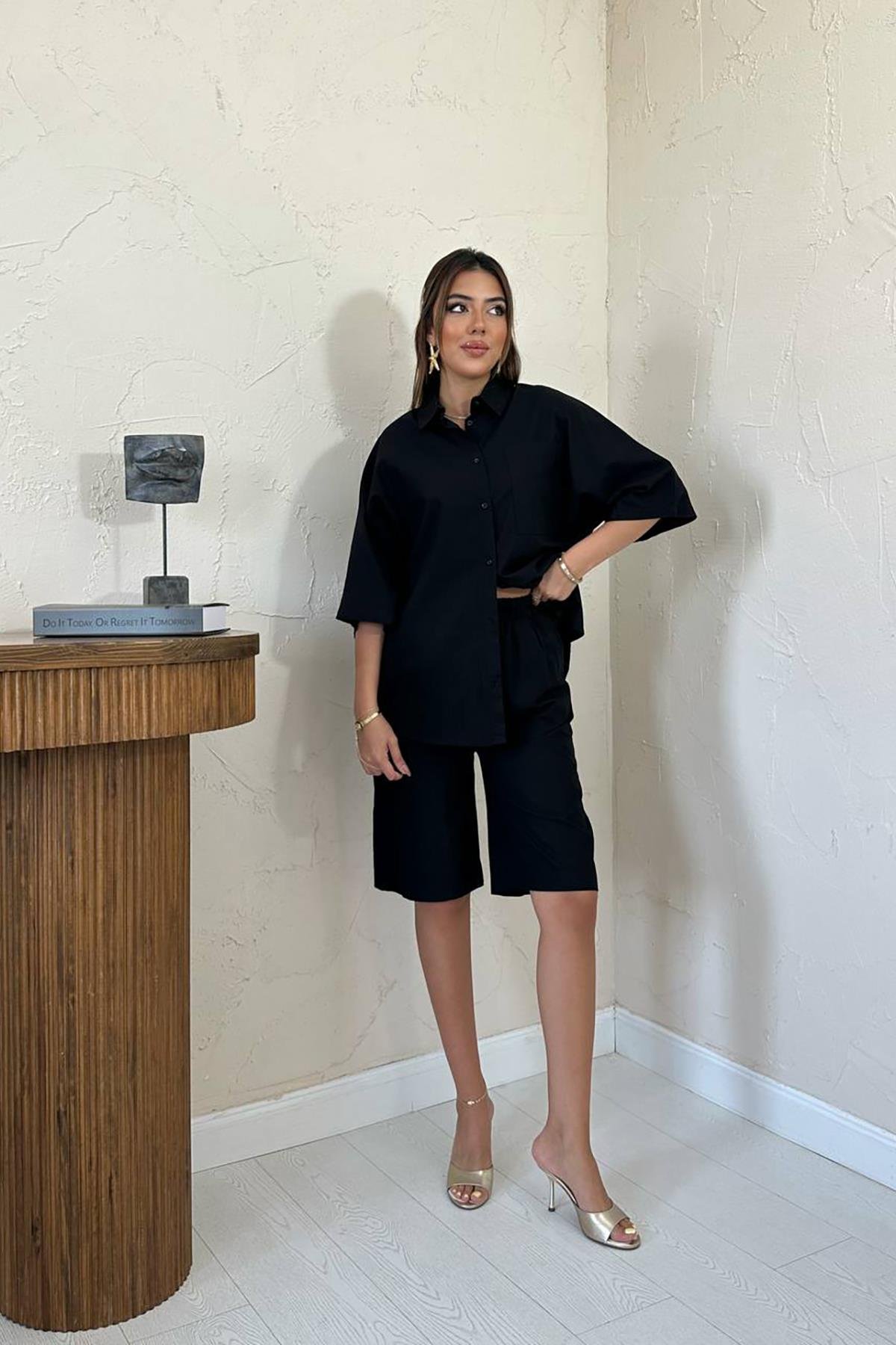 Wholesale Black Short Sleeve Linen Shirt and Shorts Set