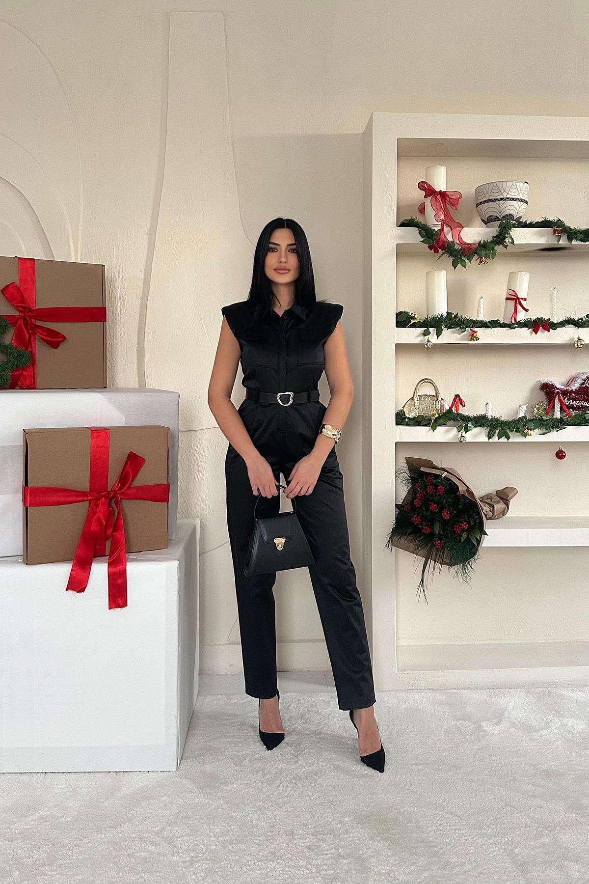 جمبسوت أسود مبطن بحزام للبيع بالجملة