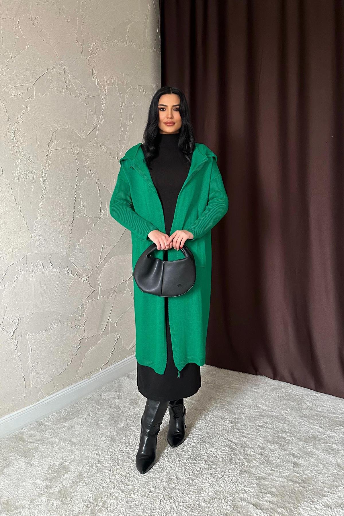 Toptan Yeşil Arkası Yazılı Hırka