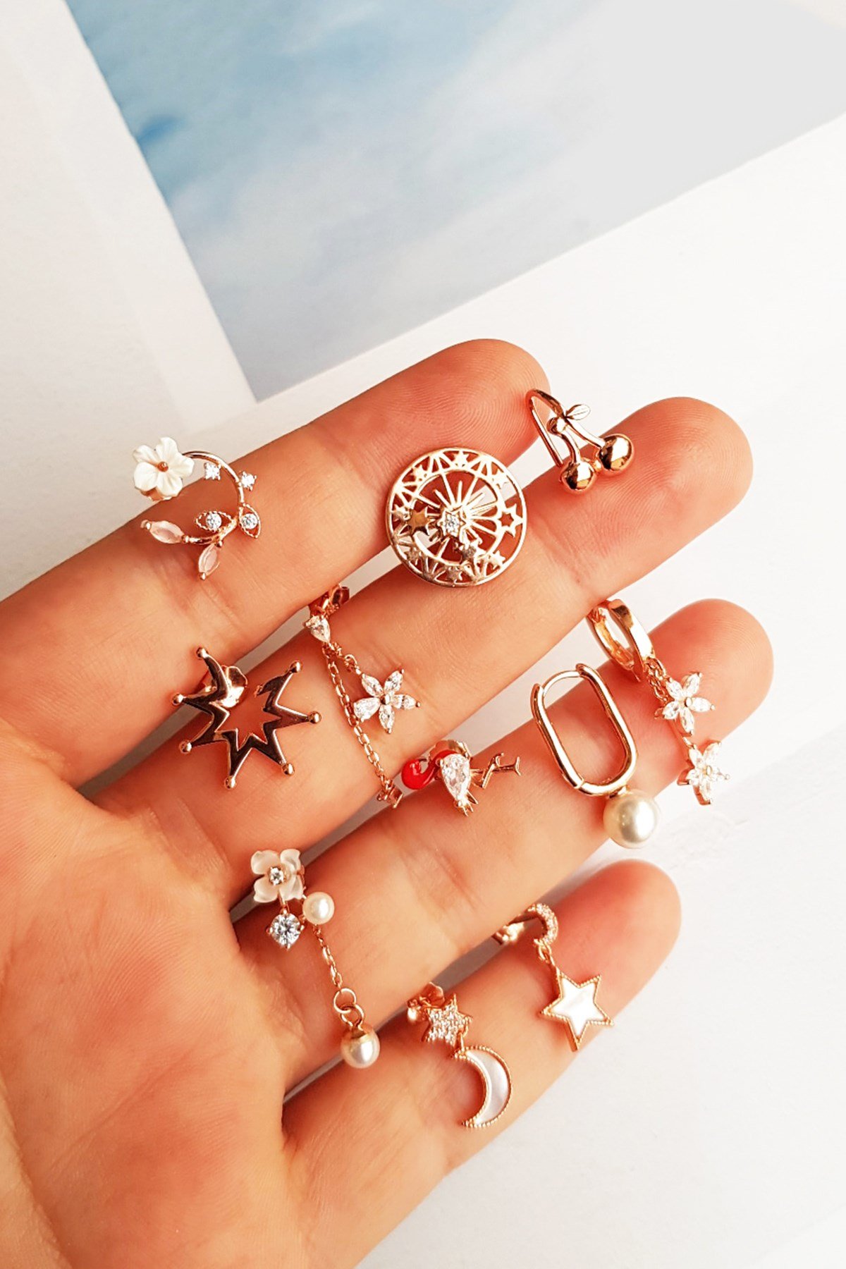 TEKLİ MİNİ İTHAL SADE CHERRY GÜMÜŞ KIKIRDAK VE KÜPE