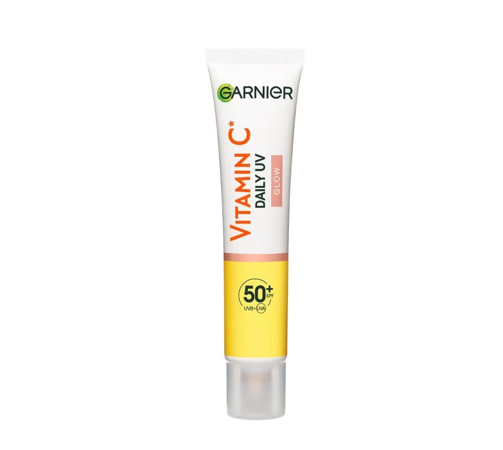 GARNİERGARNİER C VİTAMİNİ GLOW DAİLY UV FLUİD IŞILTILI DOKU 40 ML