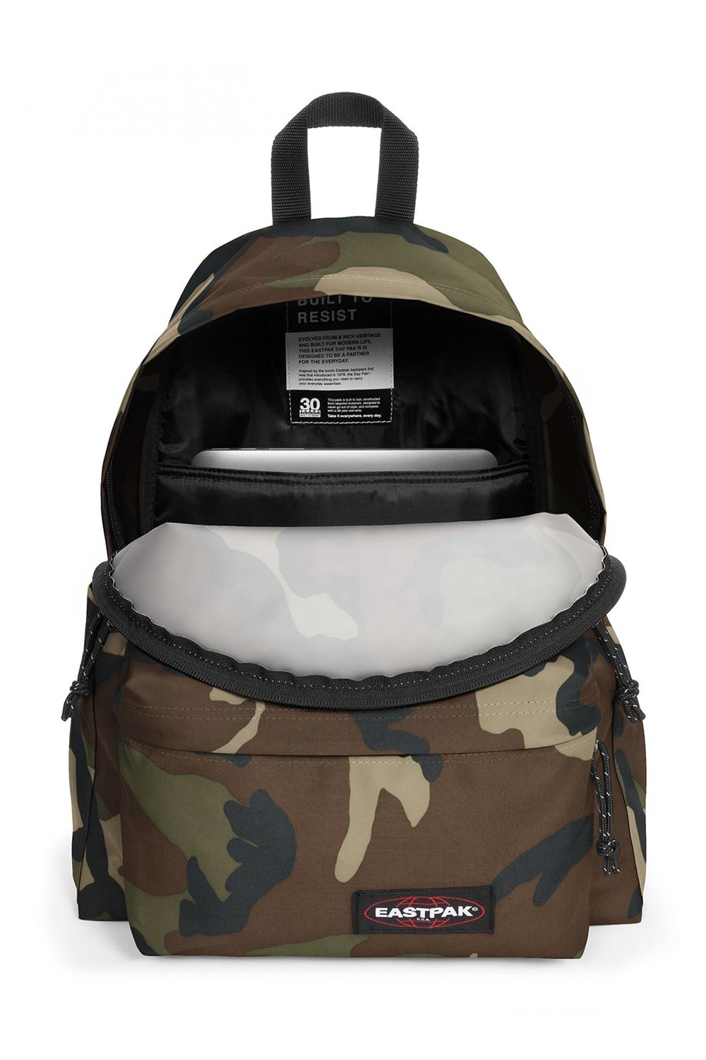 Eastpak Day PakR Sırt Çantası Ek0A5Bg41811