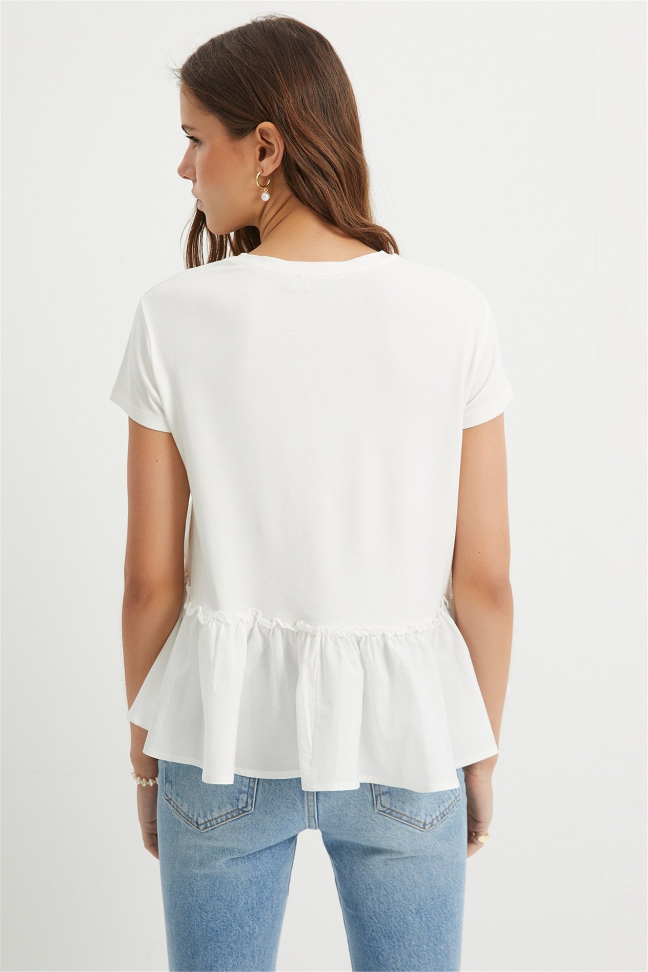 Beyaz tshirt