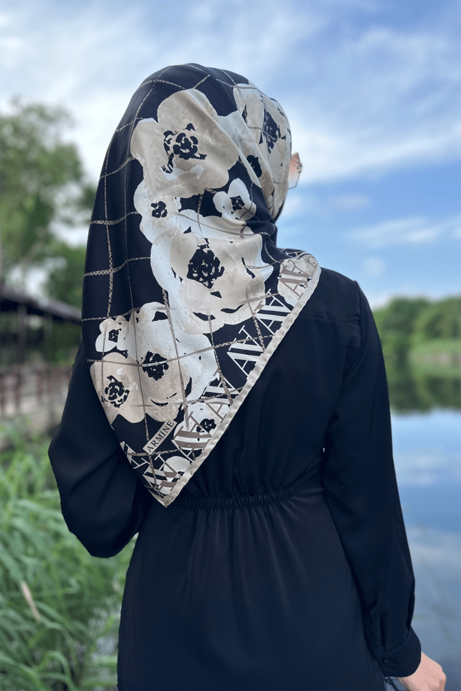 Lora Elbise Siyah