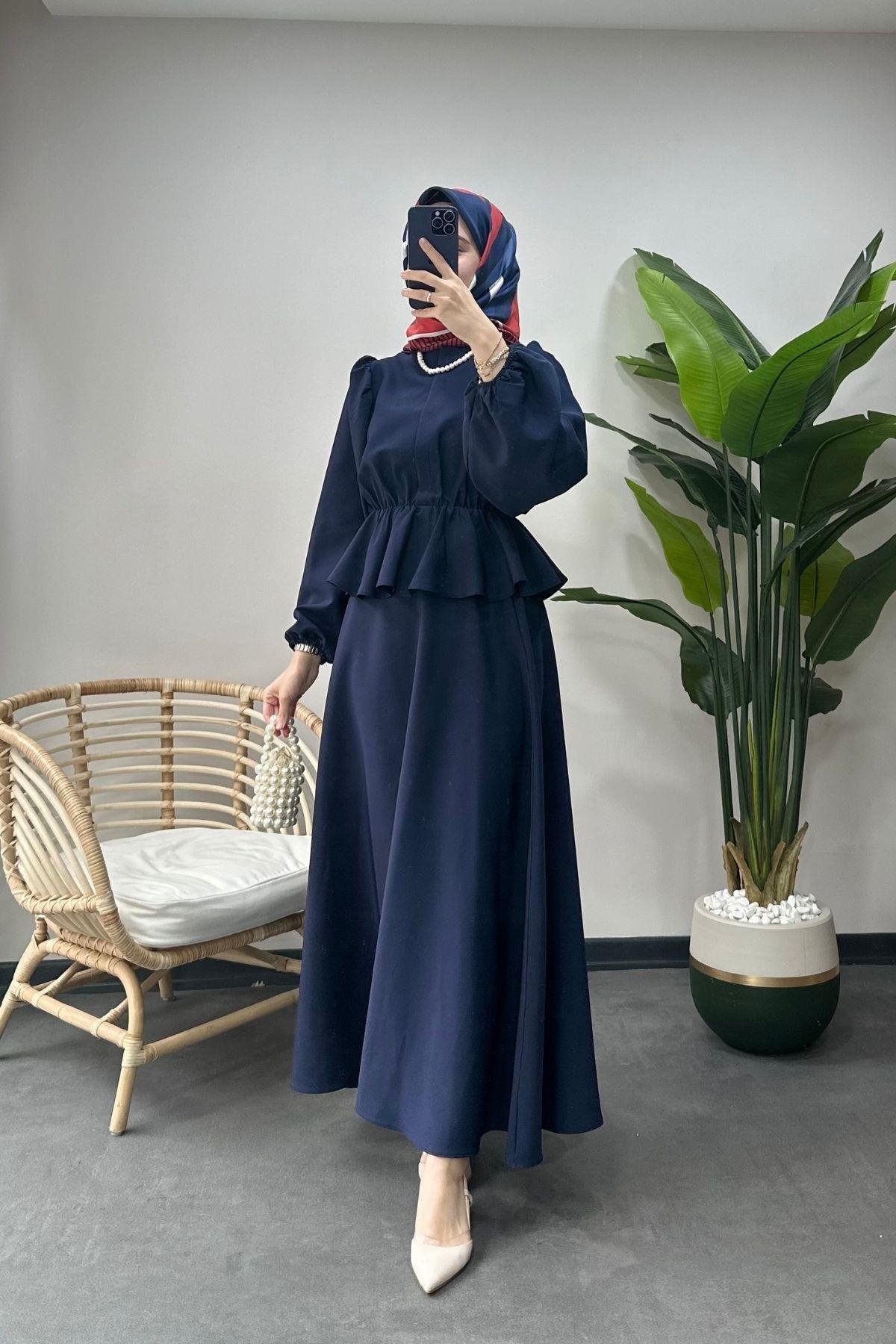 Muna Takım Lacivert